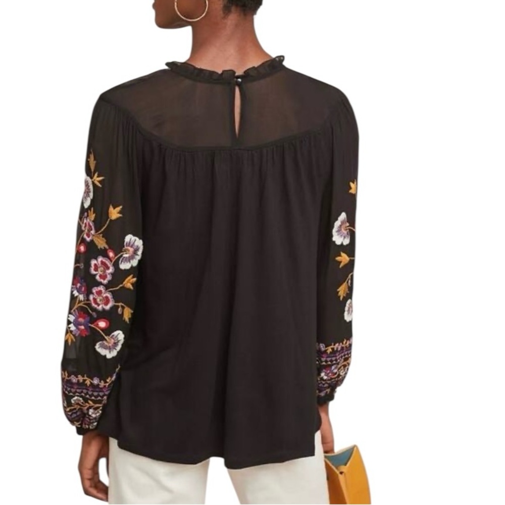 Anthropologie Akemi + Kin Louise Black Embroidered Floral Blouse Size L - Picture 2 of 11